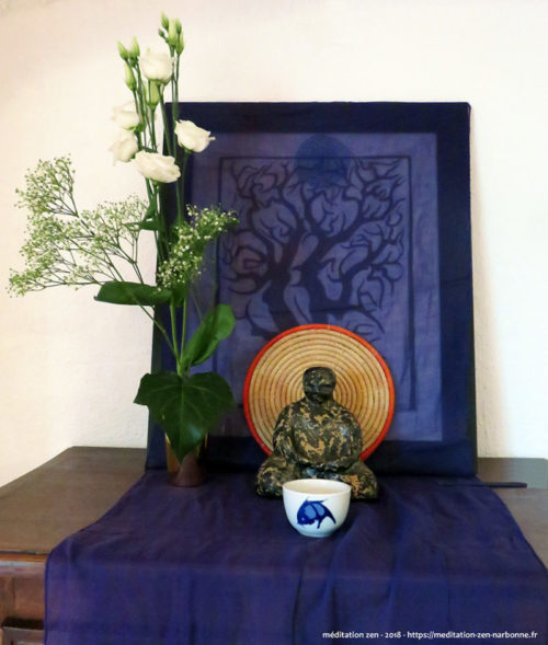 Retraite zen en 2018 au Hameau de Lacan - petit autel